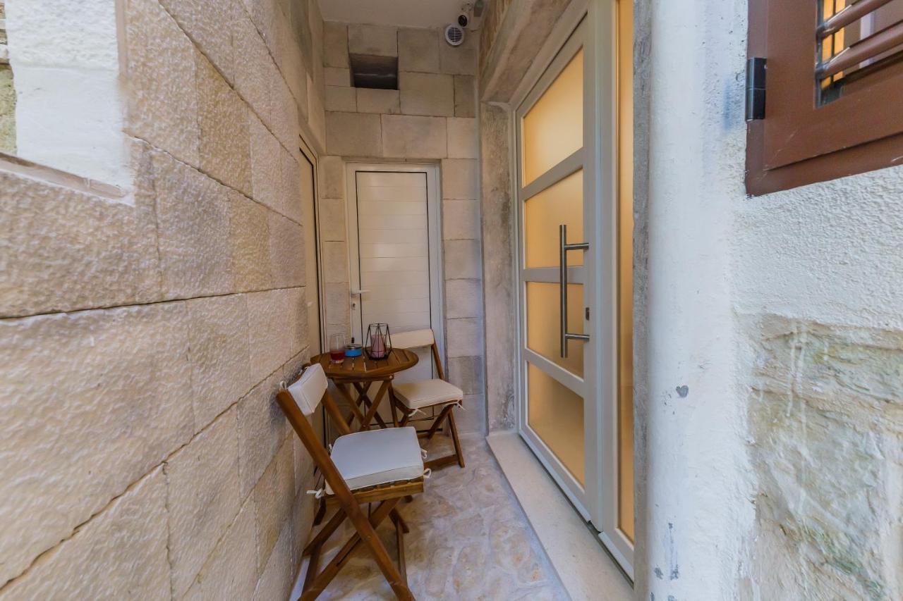 Angels-Split **** Apartment Exterior photo